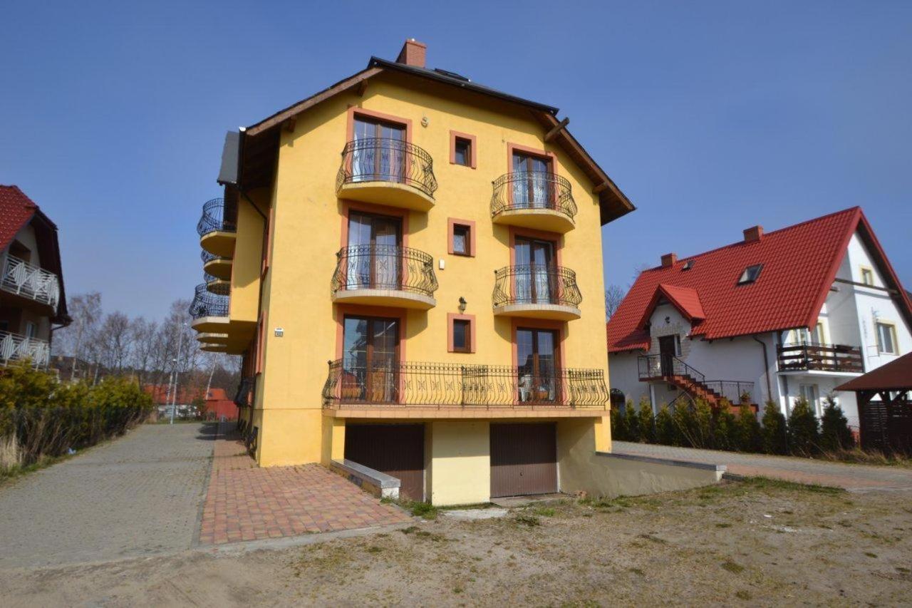 Pokoje Z Widokiem Na Morze 2 Jastarnia Exterior photo